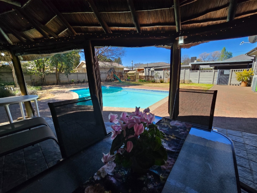 4 Bedroom Property for Sale in Dan Pienaar Free State